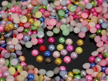 Kabošonky perleťové 4mm MIX, bal. 2g
